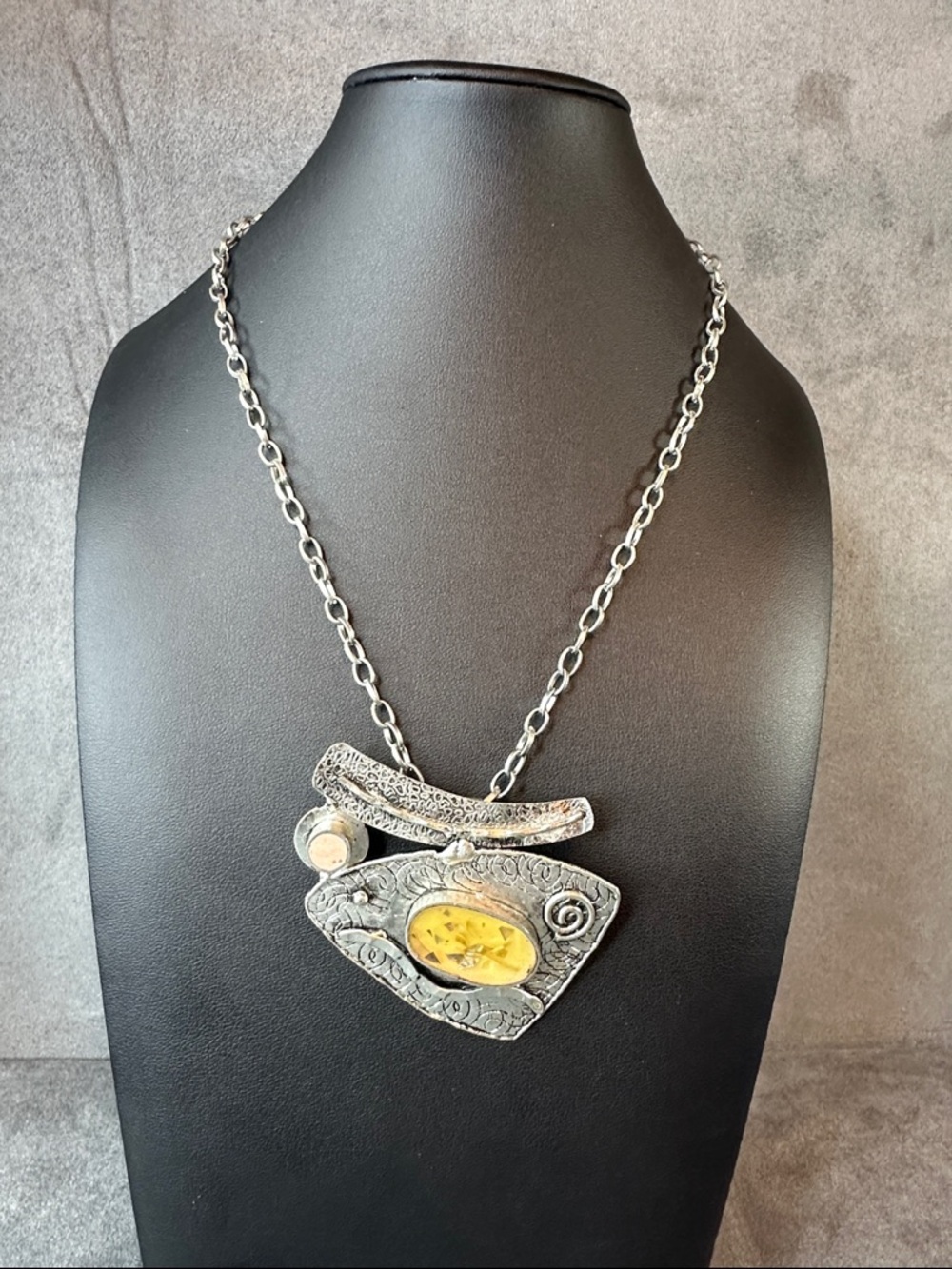 Handcrafted Silver-Tone Pendant Necklace with Yellow Resin